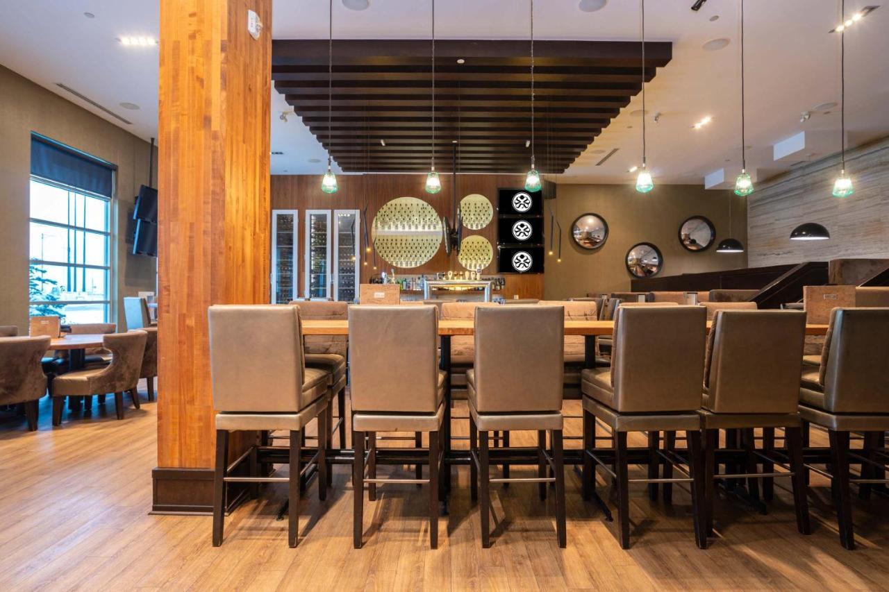 Hotel Sandman Signature South Edmonton